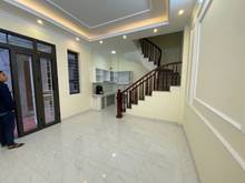 Hình ảnh Bán Nhà 5 Tầng Hiện Đại Tại Bát Khối Cổ Linh Cách 1 Nhà Ra Ô tô Tránh