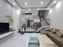 Hình ảnh Cho thuê nhà 4 tầng mặt tiền gần Hồ Nghinh gồm 6PN ( gần biển Phạm Văn
