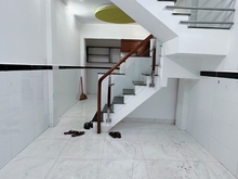 Hình ảnh Bán nhà mới tin ở liền Nguyễn Tiểu La Q10 2 tầng 3x9 chỉ hơn 3 tỷ .