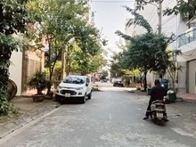 Hình ảnh Phân lô Lai Xá, gara 2 oto, vào nhà, dt68m, 5 tầng, NT xịn hơn 8 tỷ.