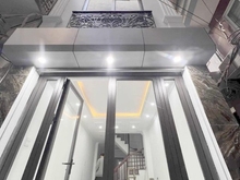Hình ảnh Bán nhà khu phân lô Pháo Đài Láng sổ đỏ 35m  x 5 tầng - 15m ô tô tránh