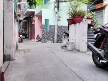 Hình ảnh Nhà 1T1L 114m2 hẻm 1 sẹc thông sát mặt tiền Lê Thị Bạch Cát, nở hậu 7m