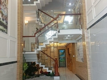 Hình ảnh Villa siêu đẹp 4 tầng 64m2 hẻm xe hơi Hương lộ 2, gần Bệnh viện quận
