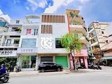 Hình ảnh Cho thuê MT ngang LỚN 8x20m_ Đ.Võ Văn Tần Q3 5 lầu_80tr