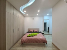 Hình ảnh Ngay Hàng Xanh, 3 Tầng, 4.9 x 13M, Full nội thất, Hẻm xe hơi thông !