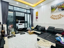 Hình ảnh Xe hơi ngủ trong nhà, 77m2, Nhà Mới Đẹp đường Hoàng Hoa Thám, P5, 8tỷ9
