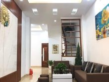 Hình ảnh Cần bán gấp nhà ở Trần Khát Chân - HBT 30m² x 5T.. Ô TÔ TRƯỚC CỬA