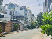 Hình ảnh Bán nhà Mặt tiền đường số Nguyễn Thị Thập, Tân Quy, Q7. Nhà mới 2 tầng