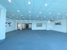 Hình ảnh Văn phòng 155m2 Gía rẻ - Ban công thoáng Đườn Nguyễn xí bình Thạnh