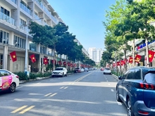 Hình ảnh Tina Có Văn Phòng Sala -Thuê 3 Tầng Nhà Phố Sala Quận 2 - Vị Trí Đẹp.