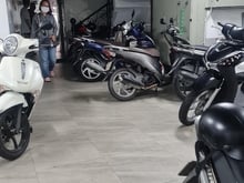 Hình ảnh Bán chdv 28 phòng, phạm văn hai, tân bình, 138m2, 6 tầng, chỉ 23 tỷ,