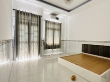 Hình ảnh Bán Nhà Huỳnh Thị Hai 24, Q12, 68m2, 2 Tầng, Hẻm Xe Hơi.