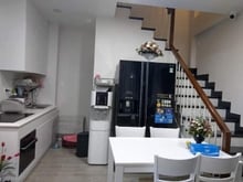 Hình ảnh Vỡ Nợ Bán Gấp 58m2 nhà 2 lầu Bùi Văn Ba, Q7 ngay chợ BVB giá 810triệu