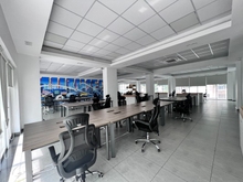 Hình ảnh Em Tina Cho Thuê Sàn 260m2 -Siêu Rộng - Siêu Đẹp - 4 căn thông nhau.