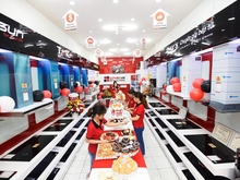 Hình ảnh Cho thuê nhà MP Hoàng Quốc Việt DT: 150m2, MT 5m, Giá: 50tr/tháng
