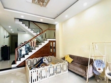 Hình ảnh Chính chủ gữi bàn nhà Thanh Lương