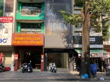 Hình ảnh Cho Thuê Nhà Kinh doanh văn phòng spa,showrom_320m2_4 tầng Giá:80tr