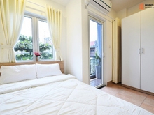 Hình ảnh Chi Thuê Căn Hộ Cao Cấp Full Nội Thất Cao Cấp Gần Sân Bây Tân Sơn Nhất