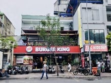 Hình ảnh Cho thuê nhà mặt tiền 275K 277 279 Phạm Ngũ Lão, Q1.