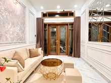 Hình ảnh Tôi cần bán nhà ngõ 127 Văn Cao, giá 6.5 tỷ, 52.4m2x4T, full nội thất