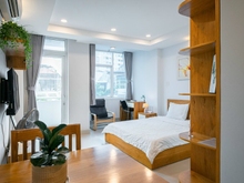 Hình ảnh Ban công view landmark 81. Đầu đường Nguyễn Ngọc Phương. Sát quận 1