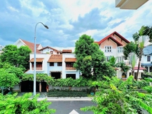 Hình ảnh Cho Thuê Biệt Thự Thảo Điền Quận 2 Khu Compound đường Nguyễn Văn Hưởng