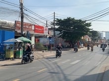 Hình ảnh Bán nhà 185m2, mặt tiền kd đường Nguyễn Văn Tăng, q9, nhỉnh 100tr/m2
