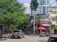 Hình ảnh Bán nhà lô góc 4 tầng 2 mặt tiền đang kinh doanh -Trung tâm q9 - 8T TL