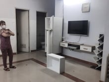 Hình ảnh Bán Trang Chủ MB66.COM / Đăng Ký Tặng 66K 312 lạc long quân, có 2pn lầu trung giá 2 tỉ 360tr, có sổ
