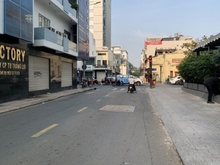Hình ảnh ✅ Bán gấp nhà ngay Cao Thắng P12 Q10, 123m2, Hầm 5 tầng