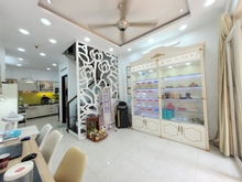 Hình ảnh Nhà Đẹp 4 Tầng, Mặt Tiền Đường C12 ( Cộng Hòa), Tân Bình, chỉ hơn 8 TỶ