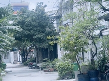 Hình ảnh Mua Bán Nhà Quận 12- 5x20m Vuông Vức- Đường 8m-2 Tầng và 3 Phòng Cho T