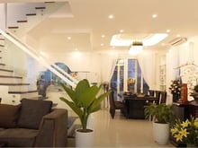 Hình ảnh Cho Thuê Biệt Thự Đơn Lập Vinhomes Riverside, 250m2, 4 Ngủ, hiện đại