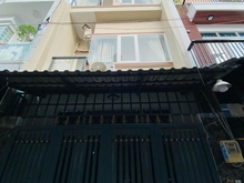 Hình ảnh Nhà 2 Lầu (3PN) ngay số 7 Tô Ký Q.12, DT: 4x9m. Giá 2,35 Tỷ TL