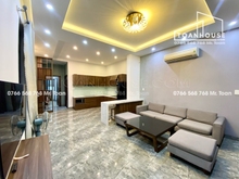 Hình ảnh Cho thuê nhà sân vườn nhỏ 2 phòng ngủ khu Khuê Mỹ
