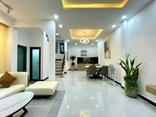 Hình ảnh tôi chính chủ cần tiến bán nhà Âu Cơ  Quận 11 58m2/1ty350 SHR