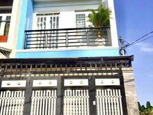 Hình ảnh Bán nhà riêng 65.5M2 - Hẻm xe hơi - Trung tâm Q9- PHÚ HỮU - Nhỉnh 4T