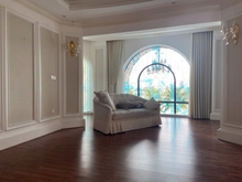 Hình ảnh Cho thuê biệt thự view sông cực đẹp tại Thảo Điền , Quận 2