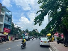 Hình ảnh Bán Đất góc 2MT đường Nguyễn Văn Hưởng, Thảo Điền - Quận 2. Ngang 25m.