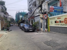 Hình ảnh Bán nhà sát HXH Nguyễn Văn Đậu, nở hậu, 4 tầng mới đẹp, nhỉnh 4 tỷ.