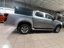 Hình ảnh Isuzu Dmax Prestige 1.9 AT -2023 thanh lý