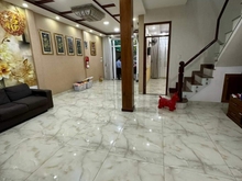 Hình ảnh Cho thuê nhà mới đẹp, Đỗ Xuân Hợp, Quận 9. 4PN 4WC. Sân vườn. 15tr/th
