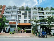 Hình ảnh Nhà phố ngang 10 m, mặt tiền đường l Hoàng Trọng Mậu 35 m. đẹp nhất Q7