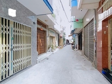 Hình ảnh Nhà mới 2 tầng hẻm thông Lũy Bán Bích, gần Đầm Sen, 3 PN và 2 WC