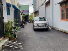 Hình ảnh Bán gấp nhà gần trường Hoa Lư, xe Ô Tô, sàn 98m2, giá 4 tỷ nhỉnh