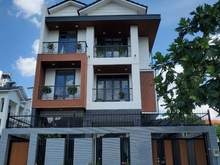 Hình ảnh Bán villa sân vườn đường 16m đặng thuỳ trâm, 10x20m, 4 tầng, giá 30