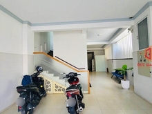 Hình ảnh Cho thuê nhà 6 tầng có thang máy đường Hưng Đạo Vương, Biên Hòa