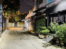 Hình ảnh Bán Nhà Tân Phú, Hẻm Xe Tải Thông, 72m2, Sát Mặt Tiền