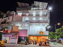 Hình ảnh NGANG 13M - NGAY VÒNG XOAY Lý Thái Tổ , Q10, 4 tầng