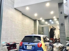 Hình ảnh Bán Nhà Nguyên Hồng Bình Thạnh, 76m2 Nở Hậu Lộc, 4 Lầu Ôtô Ngủ Ở Nhà